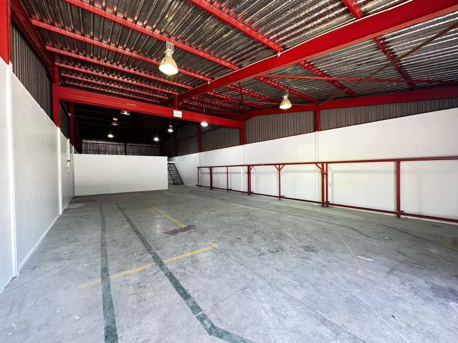 To Let Commercial Property for Rent in Komani Park Eastern Cape
